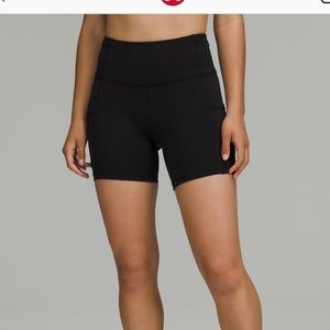 NWOT LULULEMON FAST AND FREE HIGH RISE SHORT 6” black size 6